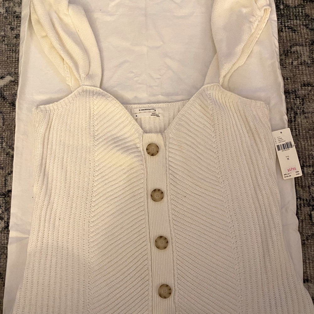 Anthropologie Sweater Tank with Button Detail✨ size M